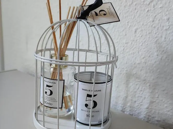 Apartment Cosy En Centre Centre-ville . . . Nimes